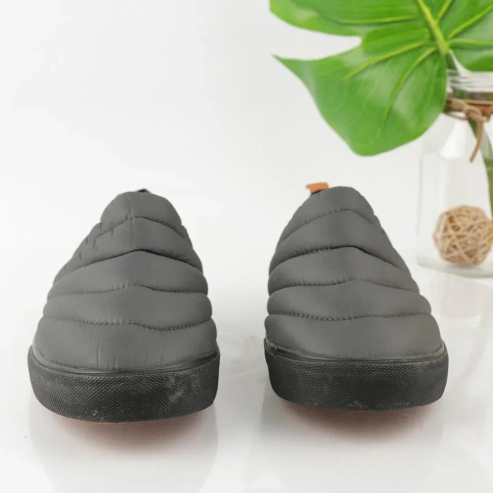 Hurley‎ Mens Puff Chukka Slip On Shoe Size 8.5 Gray Nylon Quilted Casual Winter